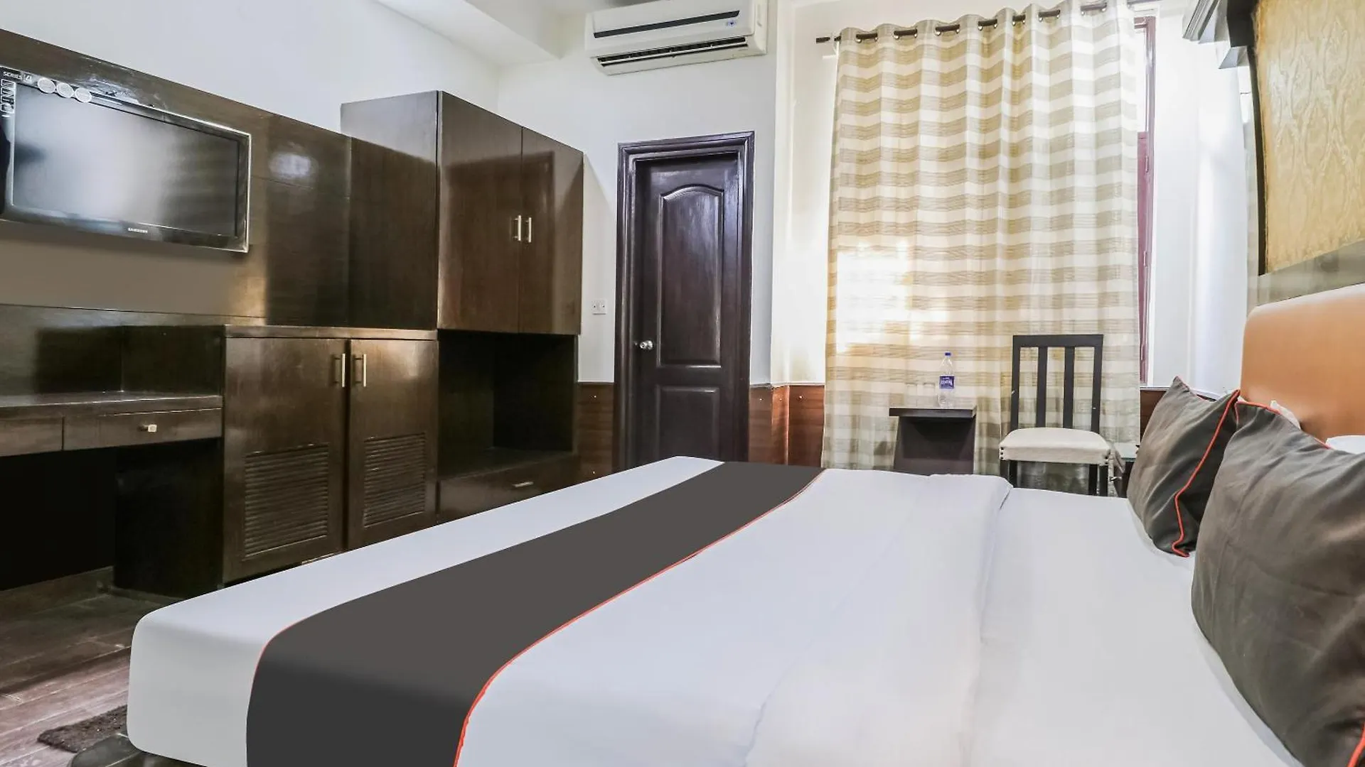 Collection O Radiant Inn Gurgaon