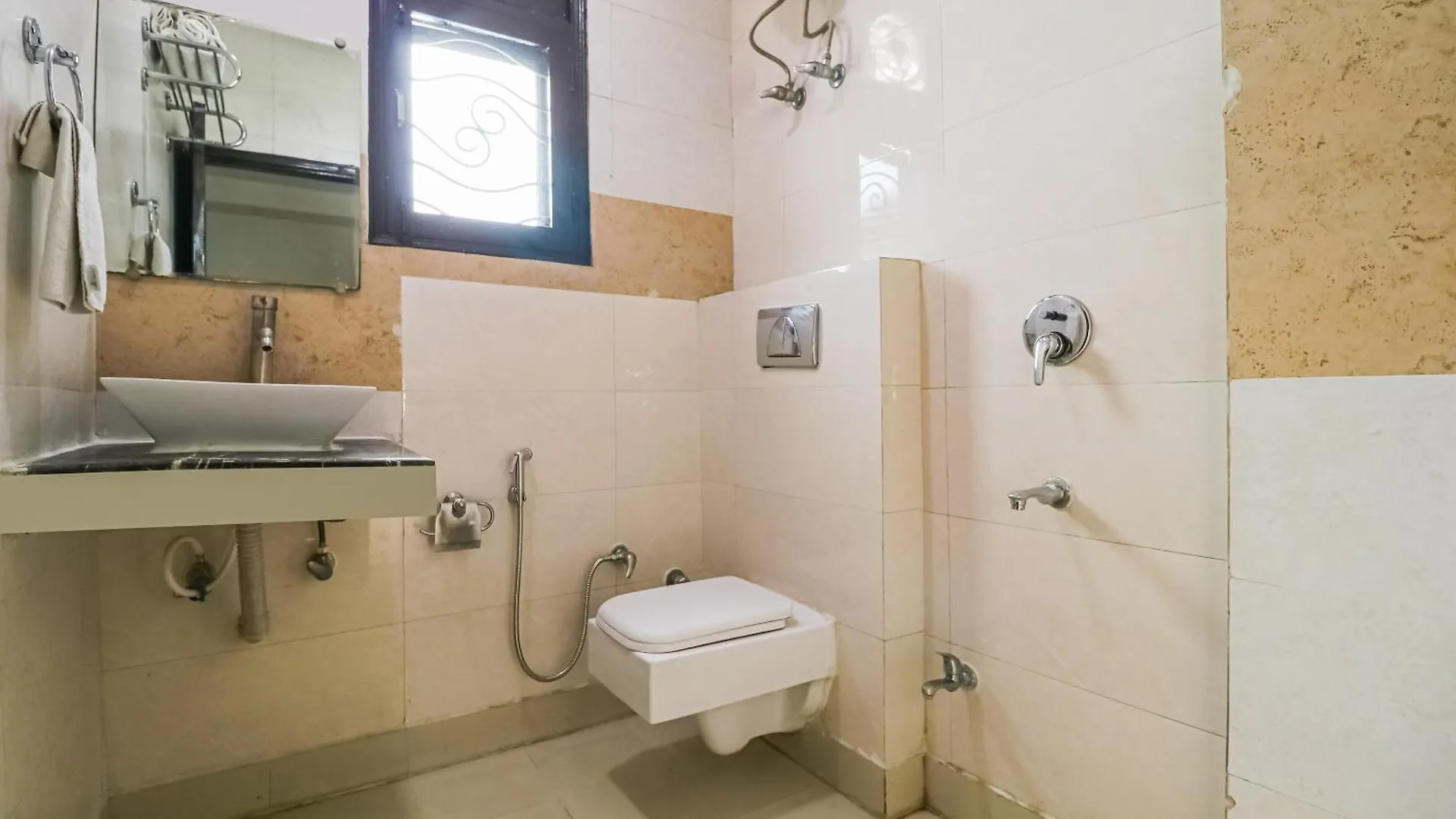 **** Hotel Collection O Radiant Inn Gurgaon India
