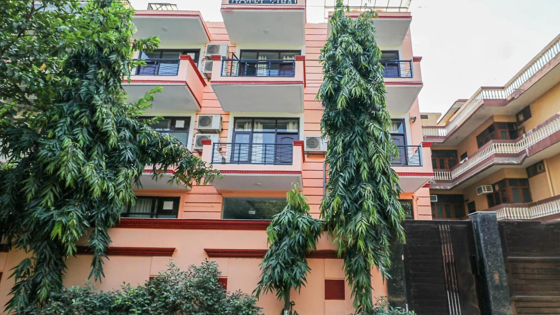 Hotel Collection O Radiant Inn Gurgaon