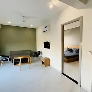 Hotel Infinity, Gurgaon
